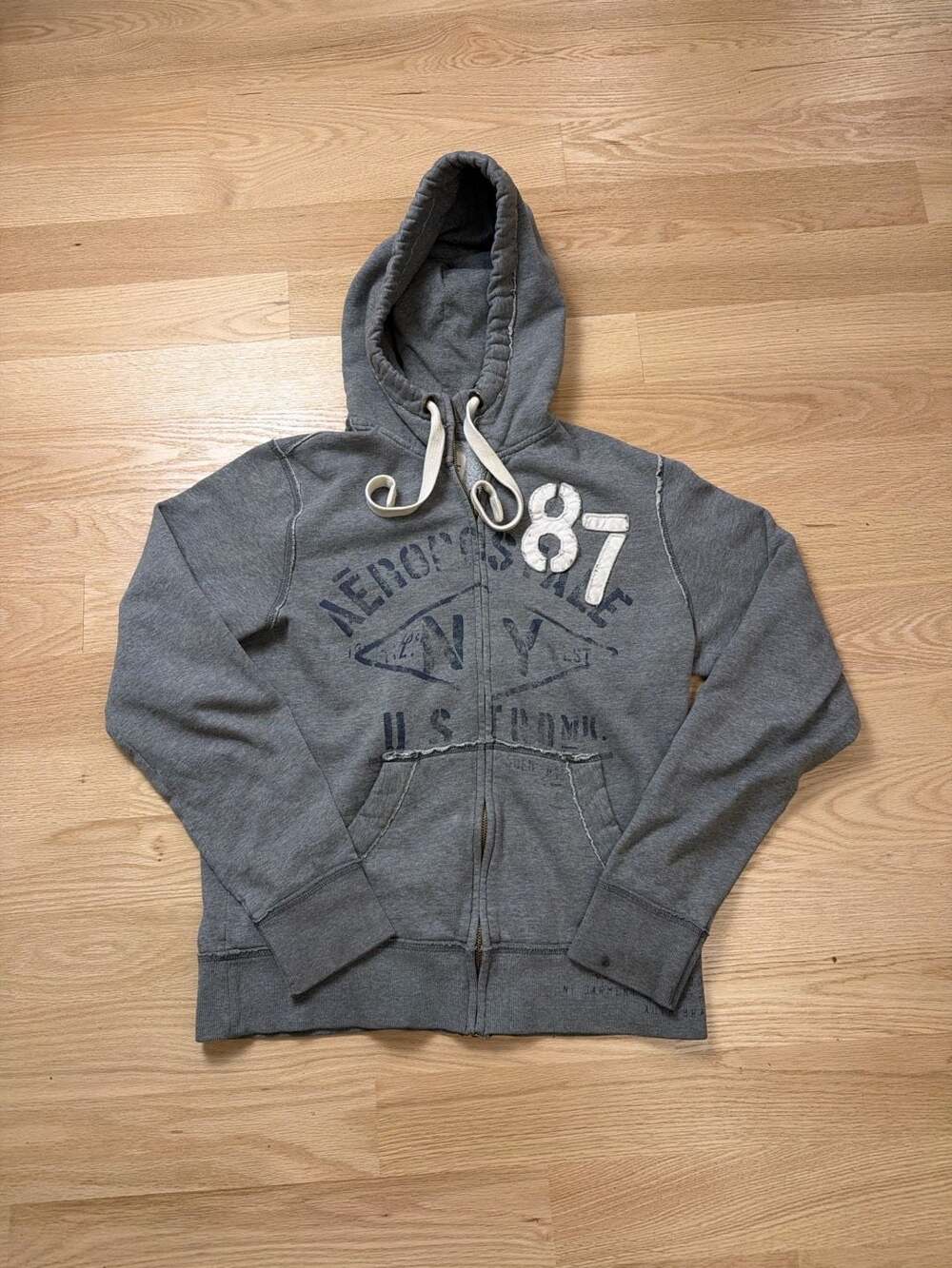 Aeropostale Zip Up Hoodie Size S/P Grey Eighty Seven Graphics